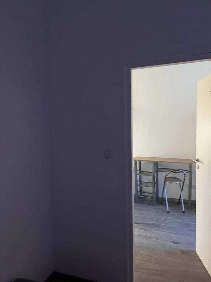 Downtown Fine-Tuned 2 Bedroom + Livingroom Apartment Th.32.1.3 松博特海伊 外观 照片